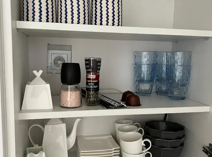 Marcinkowskiego 11 - 2 *